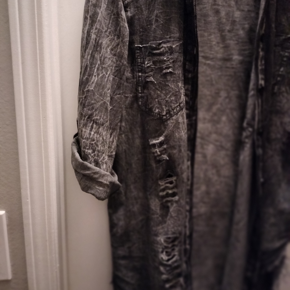 Thrill Deconstruct Long Denim Print Button Downov… - image 5